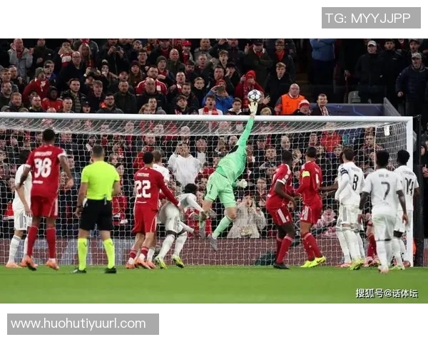 库尔图瓦呼吁整治界外球拖延现象以提升比赛节奏 库尔图瓦呼吁整治界外球拖延现象以提升比赛节奏