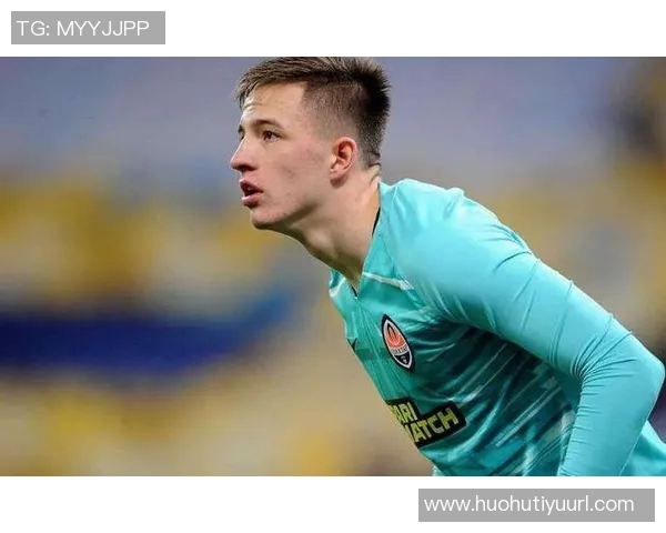 朗斯成功签下海达拉转会协议达成转会费为300万欧元合同至2029年 朗斯成功签下海达拉转会协议达成转会费为300万欧元合同至2029年